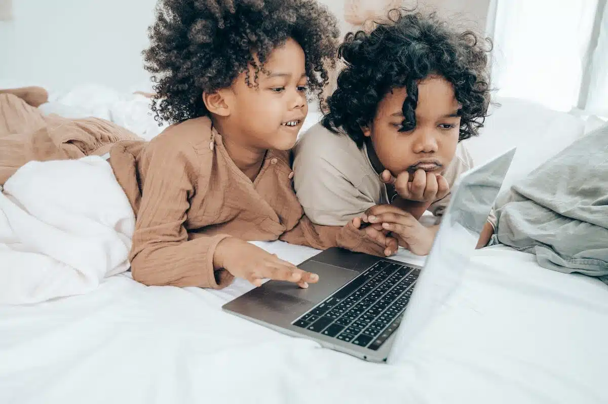 enfants  réseaux